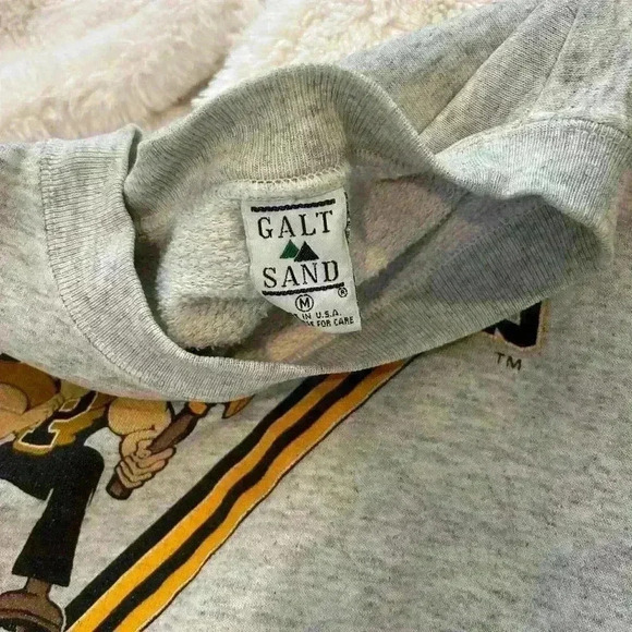 College Prude “Boilers” Vintage Sweatshirt - Picture 3 of 5